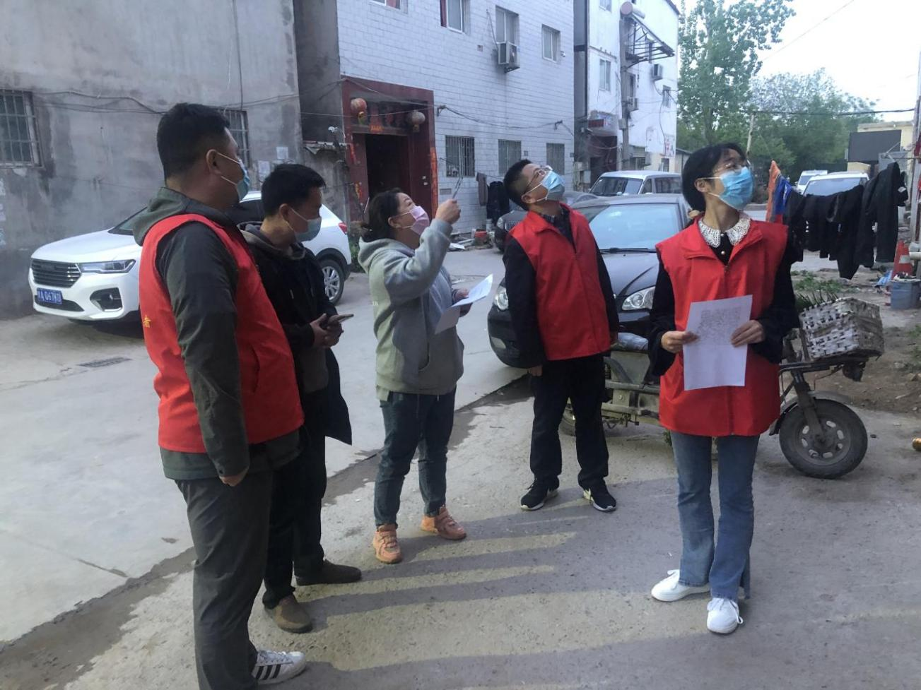 郑州隔离1.5万人︰(郑州疫情隔离多少人)-第1张图片