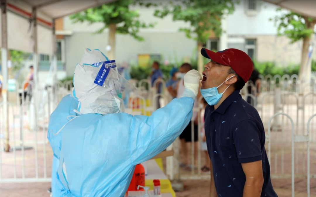 「大连:17人核酸检测结果异常」〃大连11次核酸检测才阳性-第2张图片