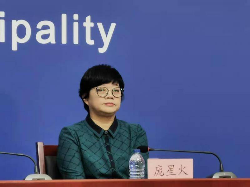 “昨日全国增1860确诊” 全国昨日新增327例？-第2张图片