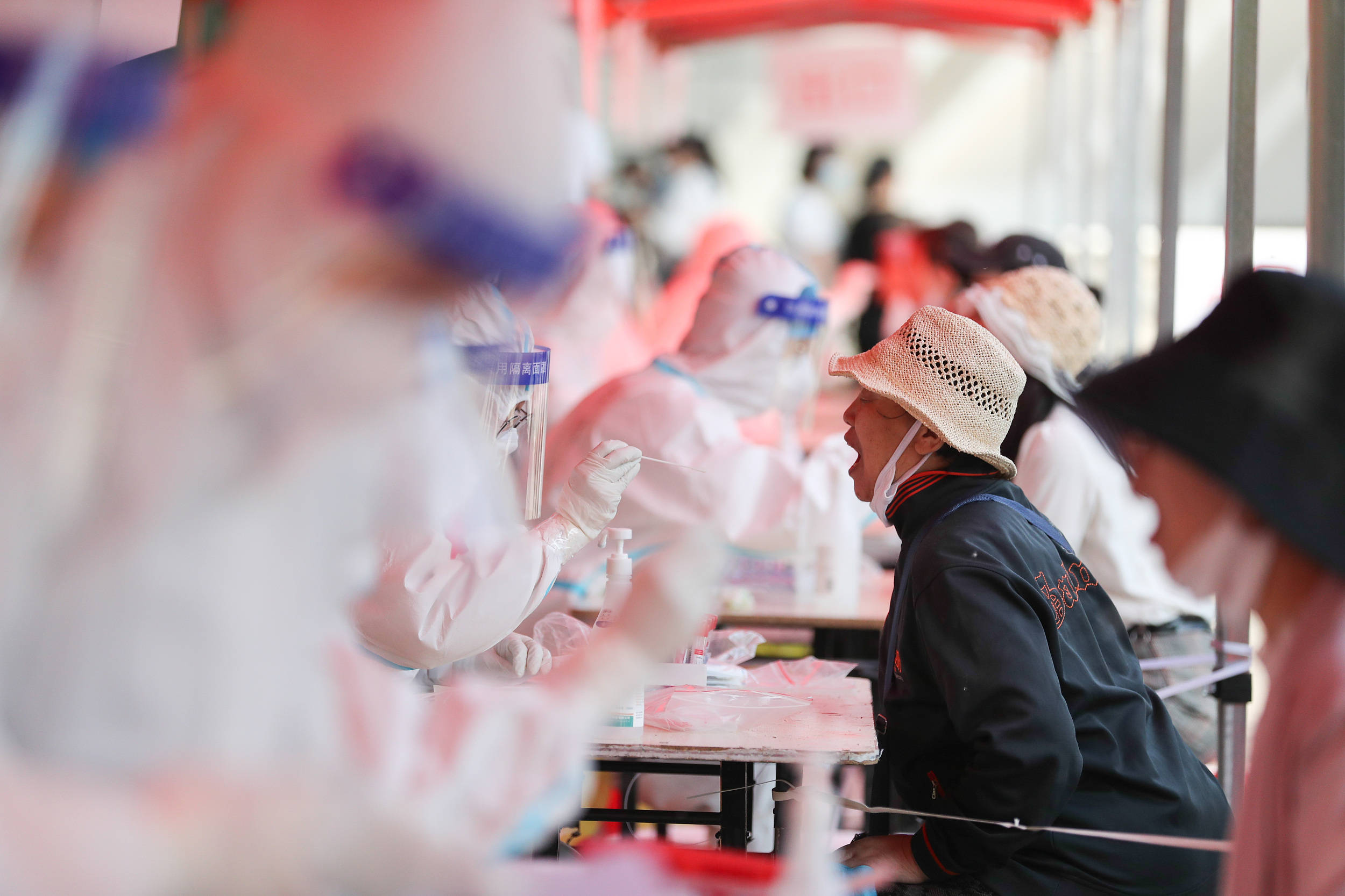 【浙江新增本土确诊44例/31省区市新增55例确诊病例,浙江新增1例本土病例】-第3张图片