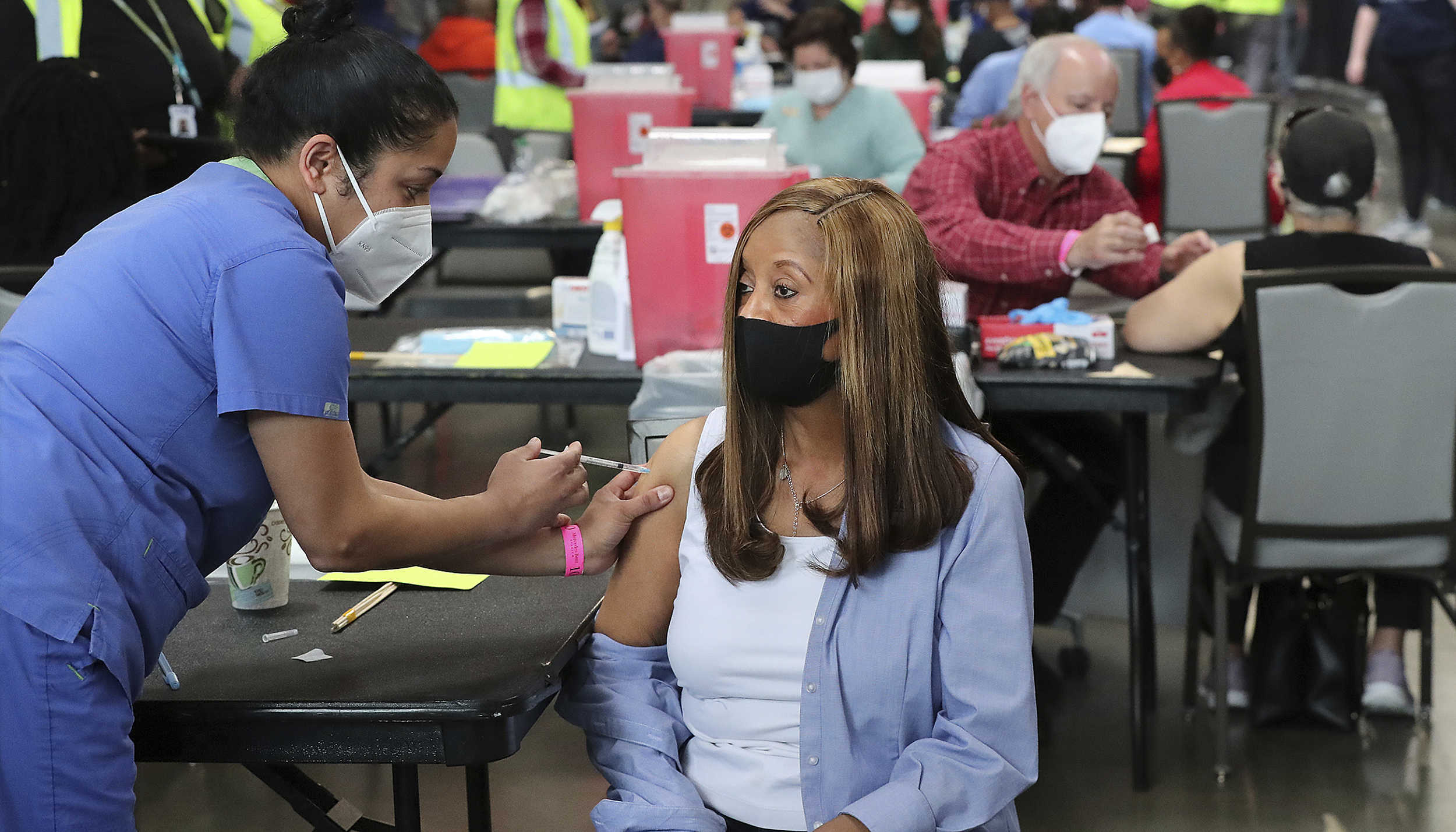 美国确诊超2600例.美国确诊超2756万-第1张图片