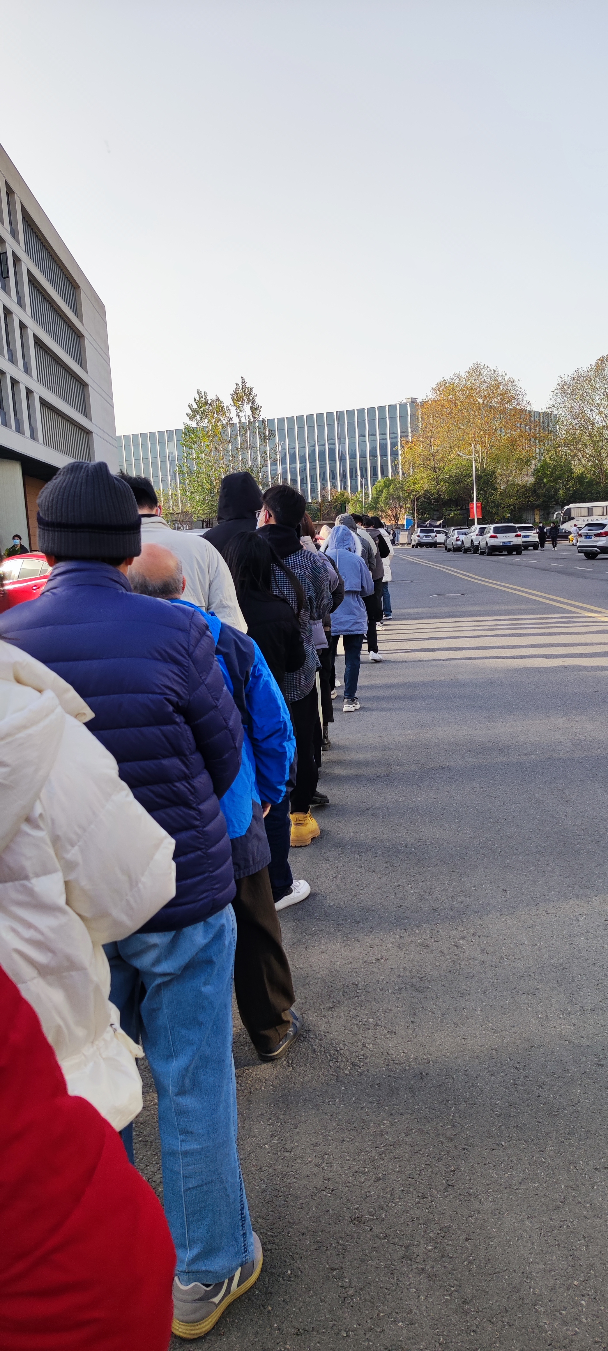 南京一核酸阳性人员不知去向?〃南京9人核酸阳性-第1张图片